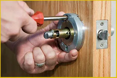 North Highland Park Locksmith Store North Highland Park, VA 804-424-0789