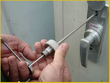 North Highland Park Locksmith Store North Highland Park, VA 804-424-0789